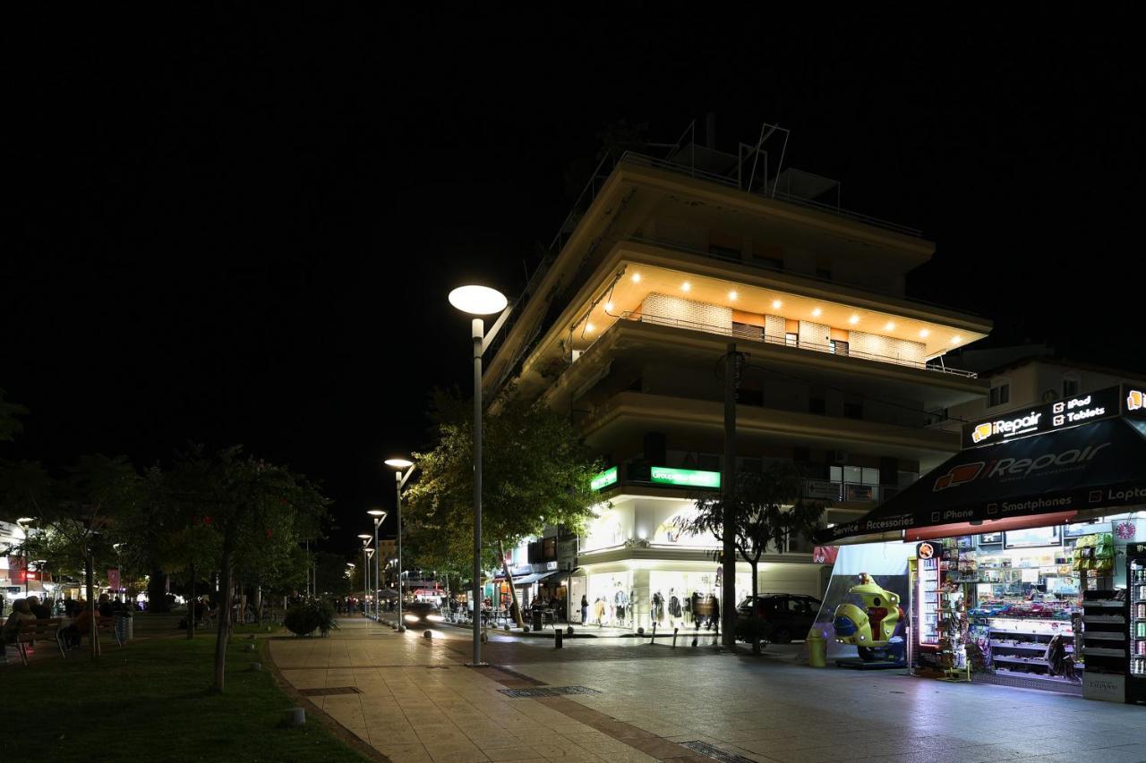 Spacious View Of Central Square Καλαμάτα Εξωτερικό φωτογραφία